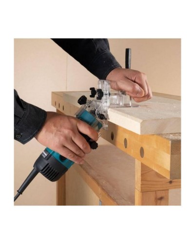 Фрезер Makita 3712 530Вт, цанга 6мм, 32000об/хв, 1.7кг (3712)