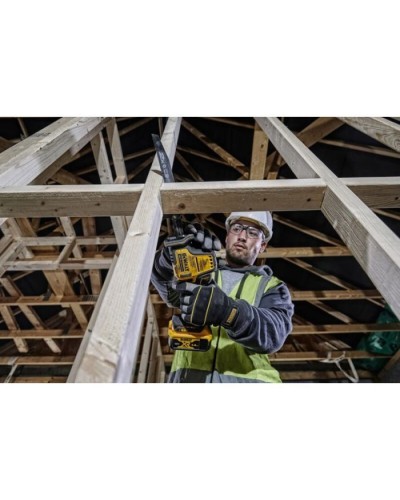 Шабельна пила DeWALT 18В XR Li-lon, 0 – 2800 хід/хв, 1.43 кг, TSTAK (без АКБ та ЗП) (DCS369NT)