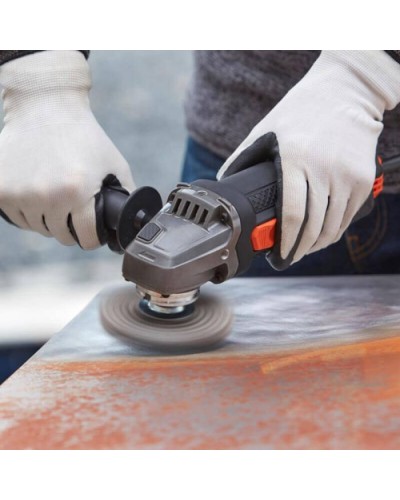 Шліфувальна машина Black&Decker BEG220