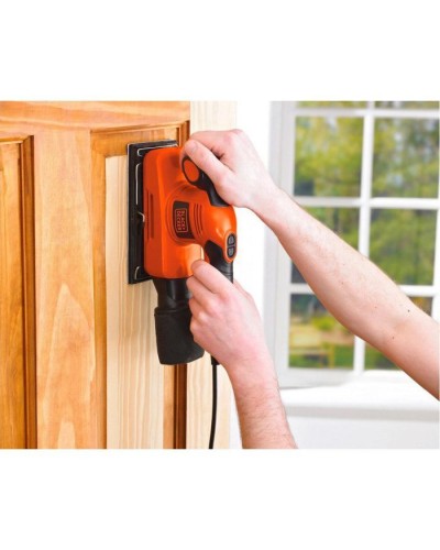 Шліфувальна машина Black&Decker KA320EKA