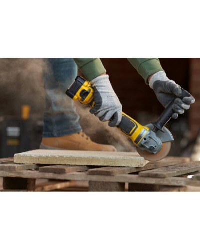 Шліфувальна машина Stanley кутова акум безщіткова FATMAX,Li-Ion V20, 18В, 2x4Ah, 8000об/хв, 125 мм, кейс (SFMCG700M2K)