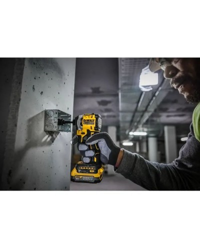 Шуруповерт DeWALT 18 В XR Li-lon PowerStack 1.7Ah, 206 Нм,кейс TSTAK (DCF850E1T)
