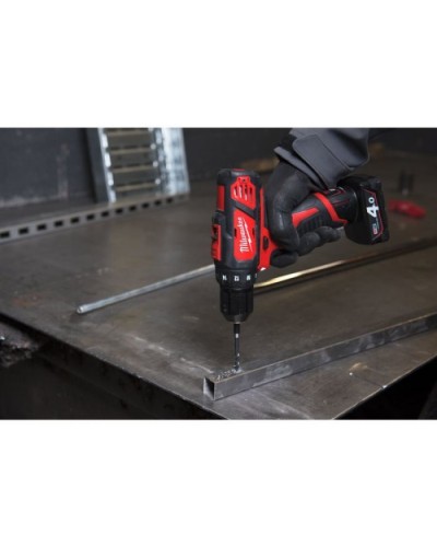 Шуруповерт Milwaukee M12 BDD-202C, 30 Нм (4933441915)