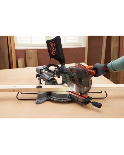 Торцювальна пила Black&Decker 1500 Вт, диск 216х30 мм, 4700 об/хв, XPS, вага 15 кг (BES701)