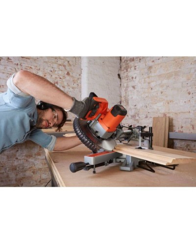 Торцювальна пила Black&Decker 1600 Вт, диск 216х30 мм, 4800 об/хв, XPS, вага 12 кг (BES700)