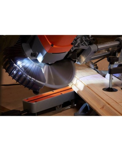 Торцювальна пила Black&Decker 1600 Вт, диск 216х30 мм, 4800 об/хв, XPS, вага 12 кг (BES700)
