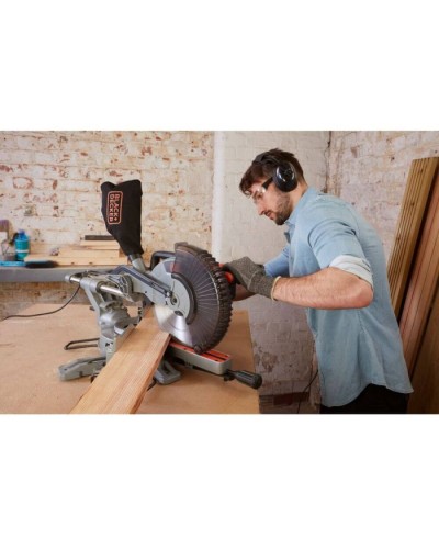 Торцювальна пила Black&Decker 2100 Вт, диск 254х30 мм, 5000 об/хв, XPS, вага 18.5 кг (BES710)