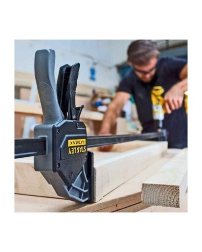 Струбцина Stanley FatMax XL тригерна (швидкозатискна), 600мм (FMHT0-83240)
