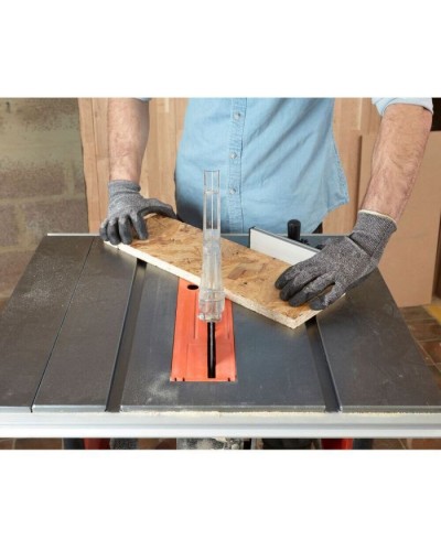 Циркулярна пила Black&Decker пильний, 1800 Вт, диск 254*30 мм, 4.800 об/мин,27,5 кг (BES720)