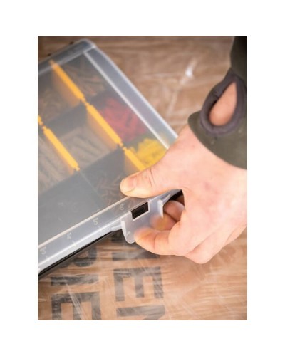 Ящик для інструментів Stanley касетница 21 х 11,5 х 3,5 см 17 отсеков (STST81680-1)
