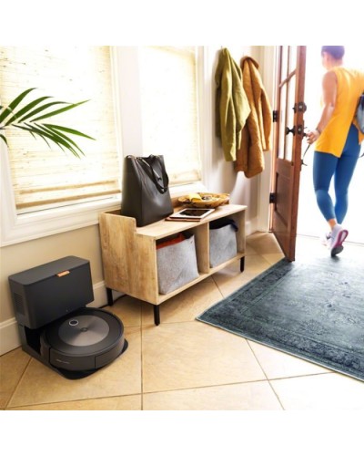 Пилосос iRobot Roomba j7+ (j755840)
