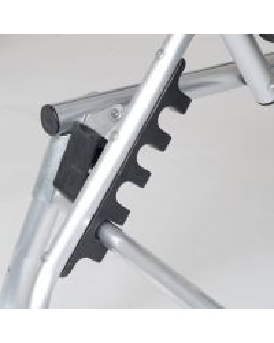 Розкладачка Bo-Camp Sun Lounger With Sunscreen 5 Positions Чорна (1304460)